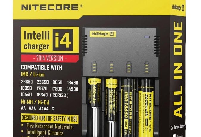 Nitecore i4 Intellicharger - Plaza Cameras