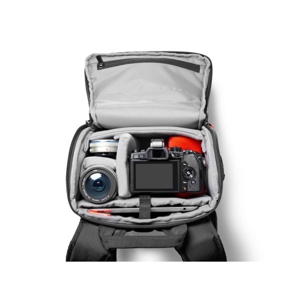 Manfrotto Advanced Compact Backpack 1 - Plaza Cameras