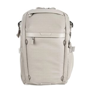 Vanguard VEO Metro B25L Cream - Plaza Cameras