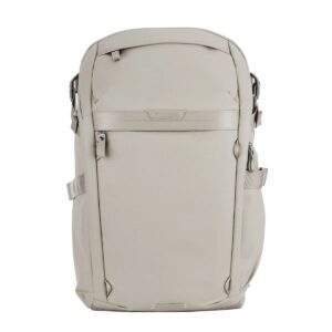 Vanguard VEO Metro B30L Cream - Plaza Cameras