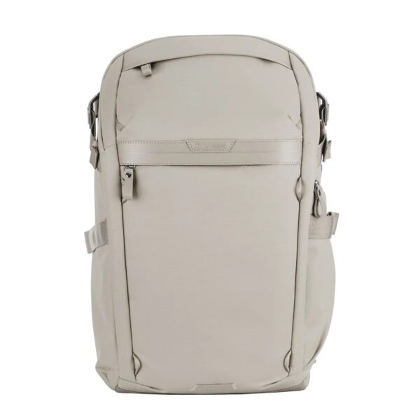 Vanguard VEO Metro B30L Cream - Plaza Cameras