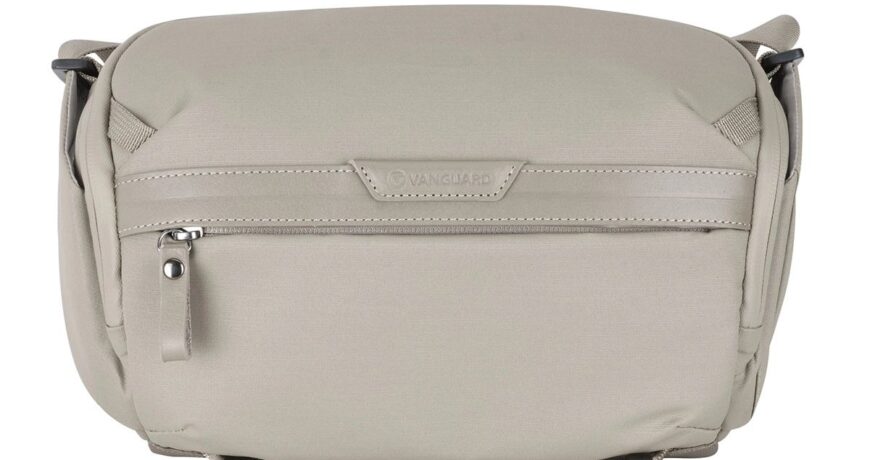 Vanguard VEO Metro S4L Cream - Plaza Cameras