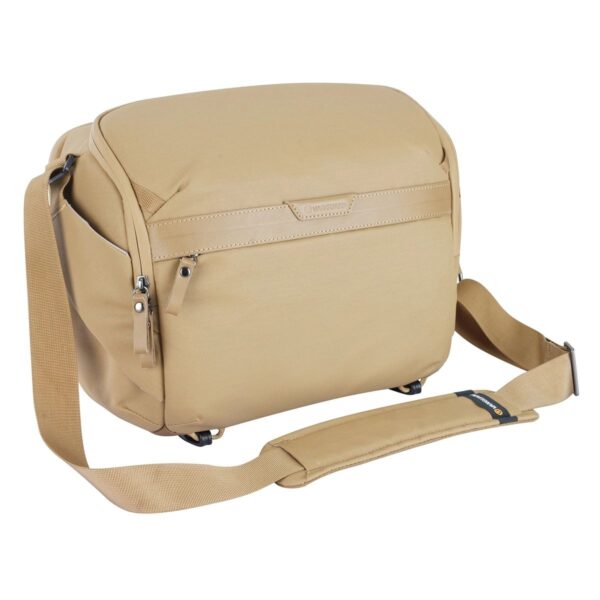 Vanguard VEO Metro S9L Beige - Plaza Cameras