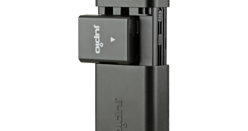 Jupio Universal Fast Charger - Plaza Camera